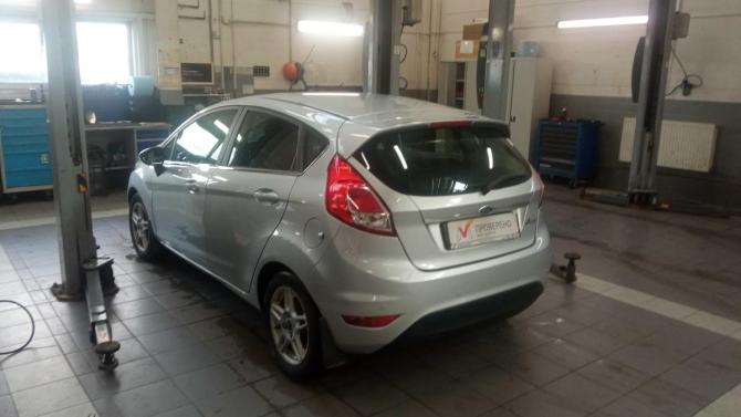 Ford Fiesta Mk6 Рестайлинг с пробегом 2016 года, цена 630 000 рублей, 182454 км, хэтчбек, Автокод Объявления