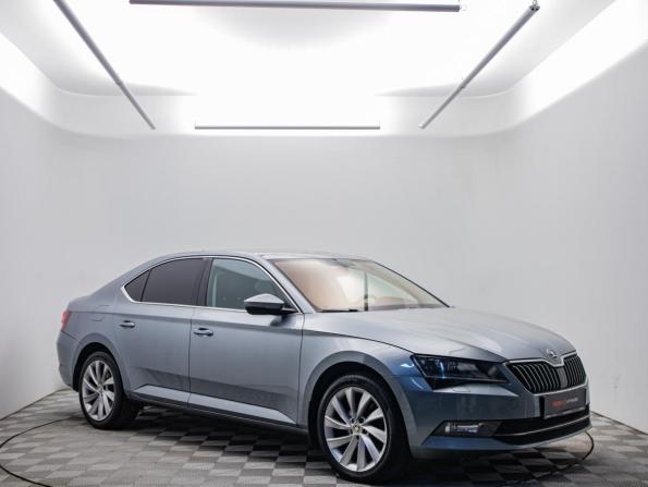 Skoda Superb III с пробегом 2019 года, цена 2 263 000 рублей, 75089 км, лифтбек, Автокод Объявления