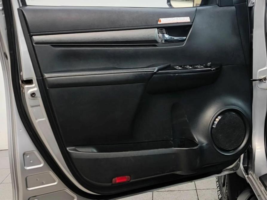 Toyota Hilux VIII Рестайлинг 2 Барнаул  - изображение 33