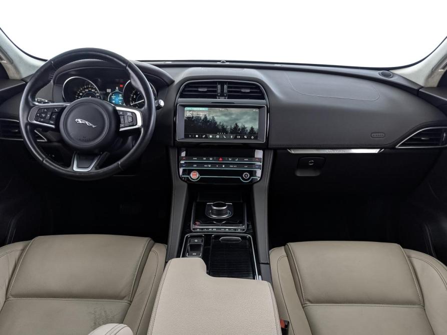Jaguar F-Pace I Москва  - изображение 14