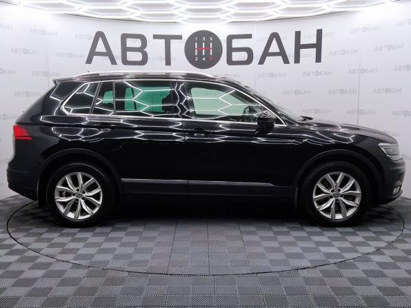 Volkswagen Tiguan II с пробегом 2020 года, цена 3 098 000 рублей, 87000 км, внедорожник, Автокод Объявления