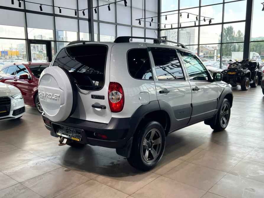 Chevrolet Niva I Рестайлинг Оренбург  - изображение 4