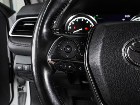 Toyota Camry VIII (XV70) с пробегом 2020 года, цена 2 649 000 рублей, 156025 км, седан, Автокод Объявления