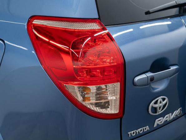 Toyota RAV4 III (XA30) с пробегом 2007 года, цена 1 299 000 рублей, 210000 км, внедорожник, Автокод Объявления