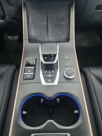 Omoda C5 I с пробегом 2023 года, цена 1 590 000 рублей, 60108 км, внедорожник, Автокод Объявления