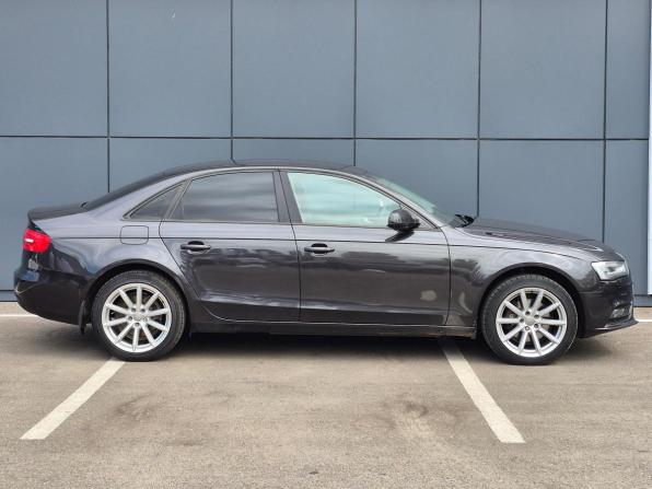 Audi A4 IV (B8) Рестайлинг с пробегом 2014 года, цена 1 332 500 рублей, 223922 км, седан, Автокод Объявления