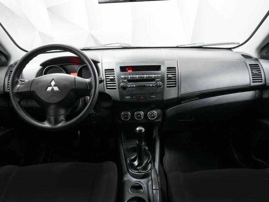 Mitsubishi Outlander II Рестайлинг Ульяновск  - изображение 10
