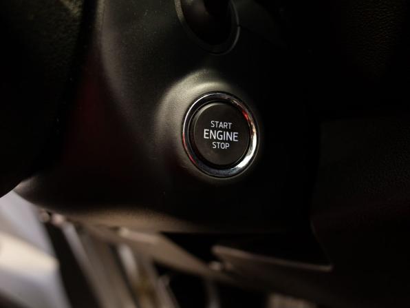 Skoda Karoq I с пробегом 2021 года, цена 2 350 000 рублей, 141886 км, внедорожник, Автокод Объявления