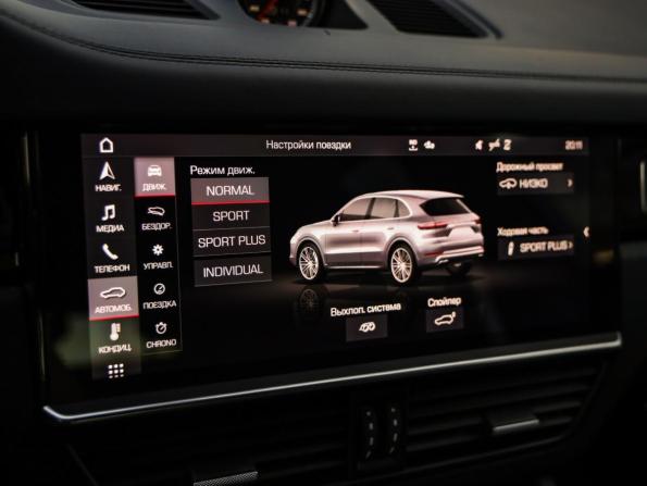 Porsche Cayenne III с пробегом 2019 года, цена 8 999 000 рублей, 85215 км, внедорожник, Автокод Объявления