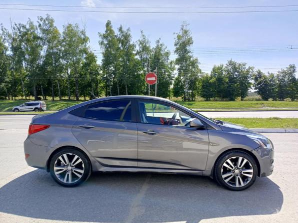 Hyundai Solaris I Рестайлинг с пробегом 2016 года, цена 1 027 000 рублей, 122803 км, седан, Автокод Объявления