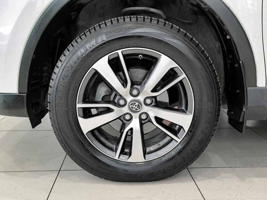 Toyota RAV4 IV (XA40) Рестайлинг Казань  - изображение 22