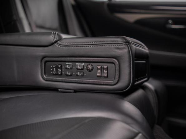Lexus LS IV Рестайлинг 2 с пробегом 2014 года, цена 2 799 000 рублей, 204593 км, седан, Автокод Объявления