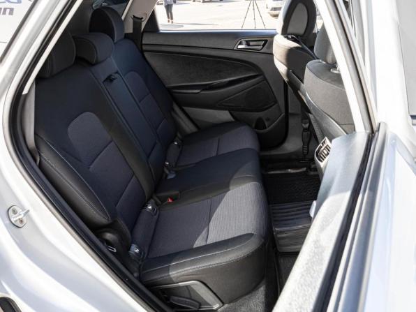 Hyundai Tucson III с пробегом 2016 года, цена 1 749 000 рублей, 179439 км, внедорожник, Автокод Объявления