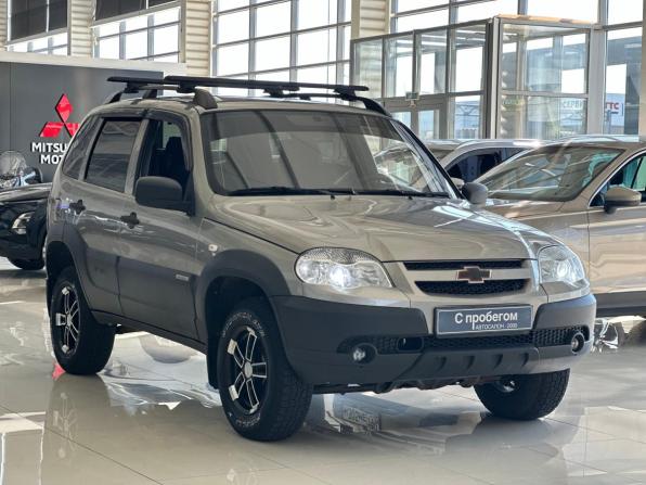 Chevrolet Niva I Рестайлинг с пробегом 2016 года, цена 680 000 рублей, 127044 км, внедорожник, Автокод Объявления