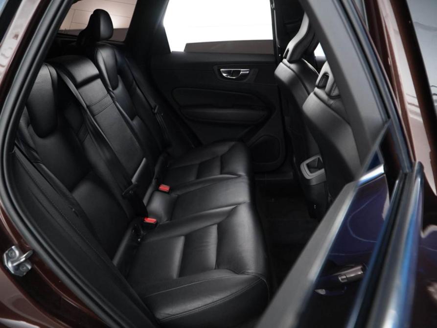 Volvo XC60 II Москва  - изображение 7