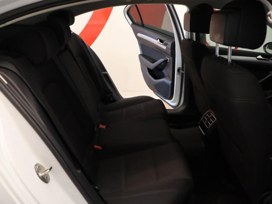 Volkswagen Passat B8 Москва  - изображение 17