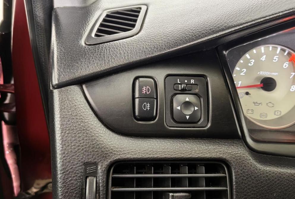 Mitsubishi Lancer IX Волгоград  - изображение 18