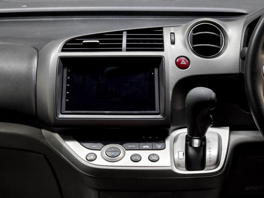 Honda Stream II Рестайлинг Красноярск  - изображение 11
