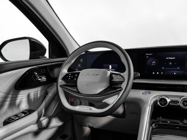 Exeed RX с пробегом 2023 года, цена 2 840 000 рублей, 37652 км, внедорожник, Автокод Объявления