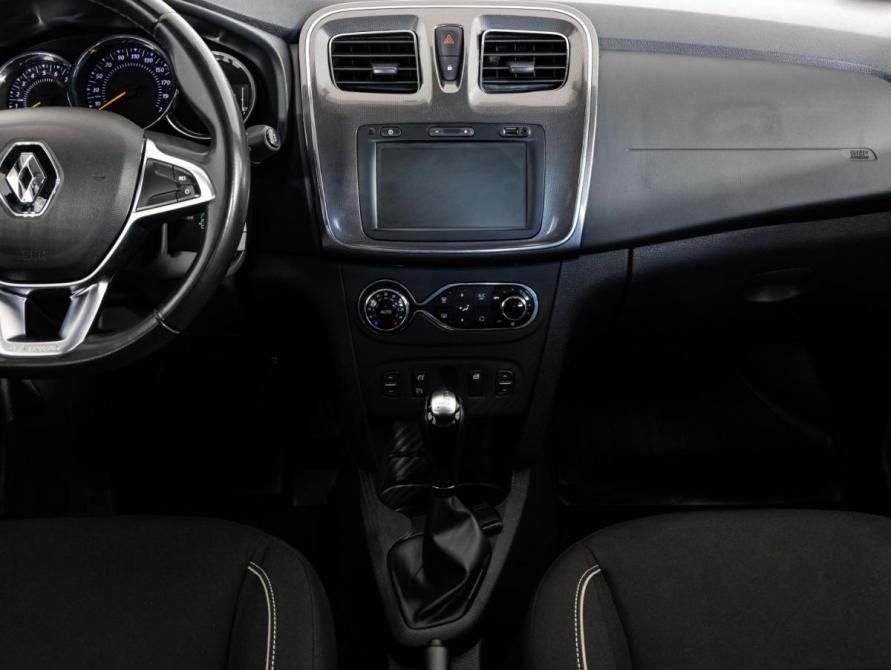 Renault Sandero II Рестайлинг Санкт-Петербург  - изображение 14