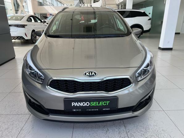 Kia Ceed II Рестайлинг с пробегом 2016 года, цена 1 399 000 рублей, 122507 км, универсал, Автокод Объявления