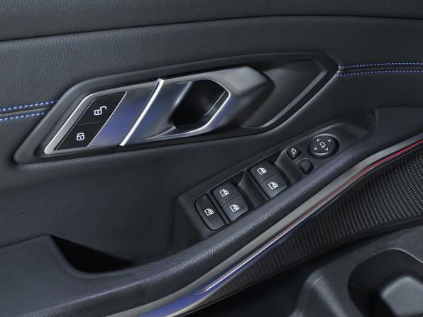BMW 3 серии VII (G2x) с пробегом 2020 года, цена 4 210 000 рублей, 73700 км, седан, Автокод Объявления