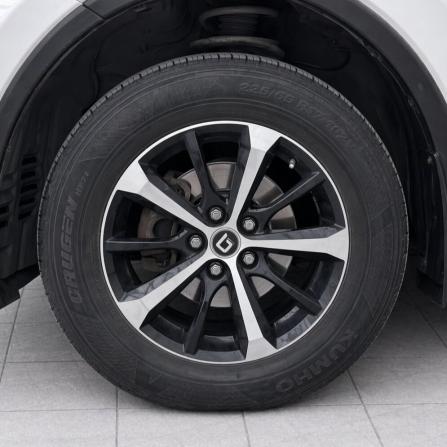 Toyota RAV4 IV (XA40) Рестайлинг с пробегом 2015 года, цена 1 950 000 рублей, 260639 км, внедорожник, Автокод Объявления