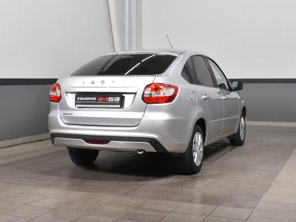 Lada (ВАЗ) Granta I Рестайлинг с пробегом 2022 года, цена 769 999 рублей, 57663 км, лифтбек, Автокод Объявления