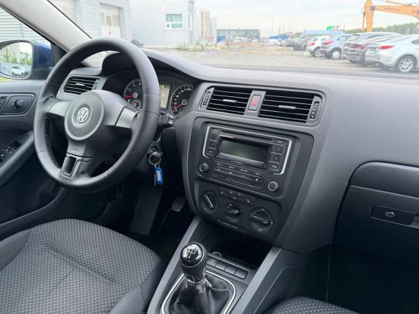 Volkswagen Jetta VI Рестайлинг с пробегом 2014 года, цена 645 000 рублей, 203701 км, седан, Автокод Объявления
