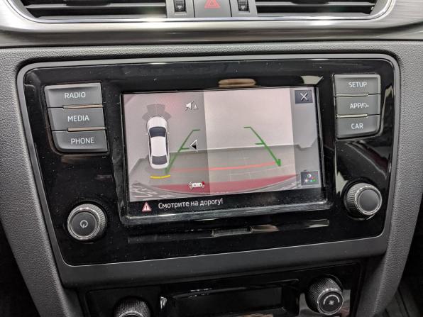 Skoda Rapid I Рестайлинг с пробегом 2019 года, цена 1 450 000 рублей, 64988 км, лифтбек, Автокод Объявления