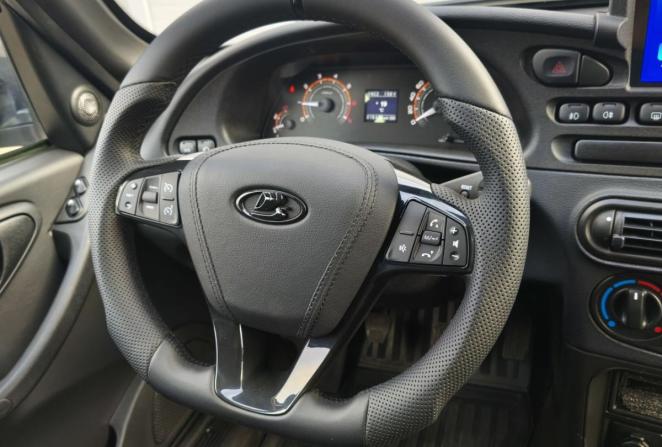 Lada (ВАЗ) Niva Travel I с пробегом 2024 года, цена 1 129 000 рублей, 16405 км, внедорожник, Автокод Объявления