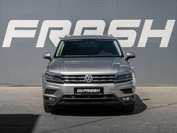 Volkswagen Tiguan II с пробегом 2017 года, цена 2 650 000 рублей, 189294 км, внедорожник, Автокод Объявления