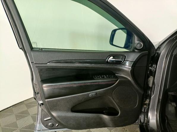 Jeep Grand Cherokee IV (WK2) Рестайлинг с пробегом 2019 года, цена 3 425 000 рублей, 145000 км, внедорожник, Автокод Объявления