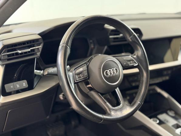 Audi A3 IV (8Y) с пробегом 2021 года, цена 1 725 000 рублей, 179401 км, седан, Автокод Объявления