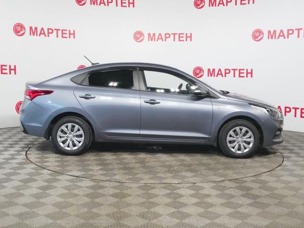 Hyundai Solaris II с пробегом 2017 года, цена 1 407 000 рублей, 80570 км, седан, Автокод Объявления