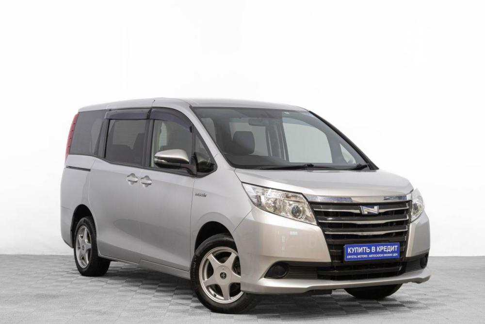 Toyota Noah III (R80) Барнаул  - изображение 1
