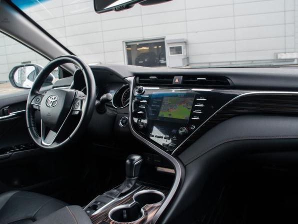 Toyota Camry VIII (XV70) с пробегом 2019 года, цена 3 000 000 рублей, 95144 км, седан, Автокод Объявления