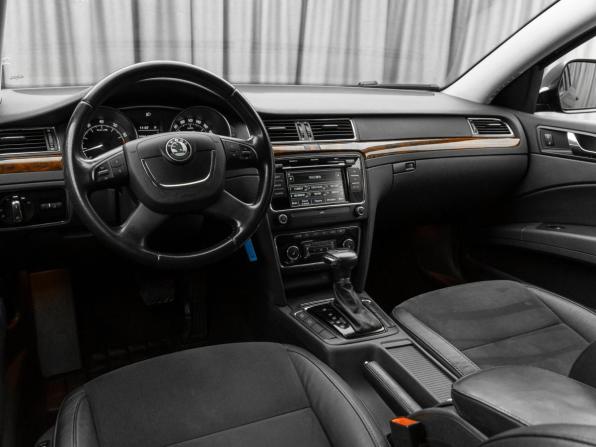 Skoda Superb II с пробегом 2012 года, цена 970 000 рублей, 274484 км, лифтбек, Автокод Объявления