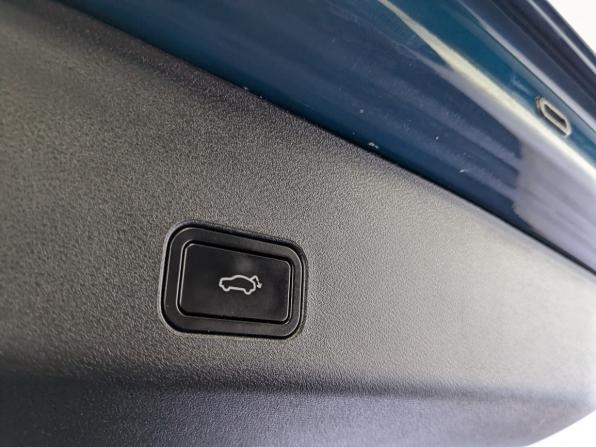 Geely Monjaro I с пробегом 2023 года, цена 2 950 000 рублей, 91134 км, внедорожник, Автокод Объявления