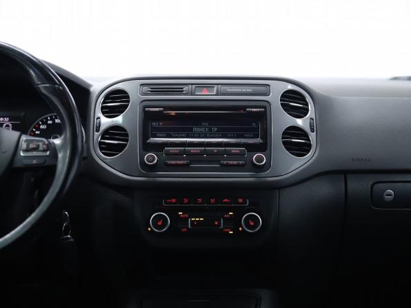 Volkswagen Tiguan I Рестайлинг с пробегом 2013 года, цена 1 000 000 рублей, 261341 км, внедорожник, Автокод Объявления