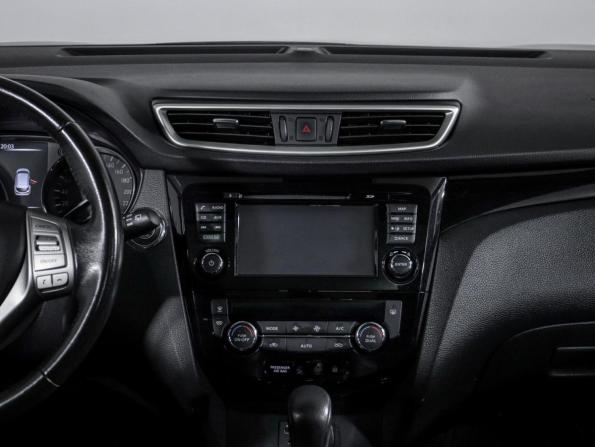 Nissan Qashqai II с пробегом 2018 года, цена 2 368 000 рублей, 60521 км, внедорожник, Автокод Объявления