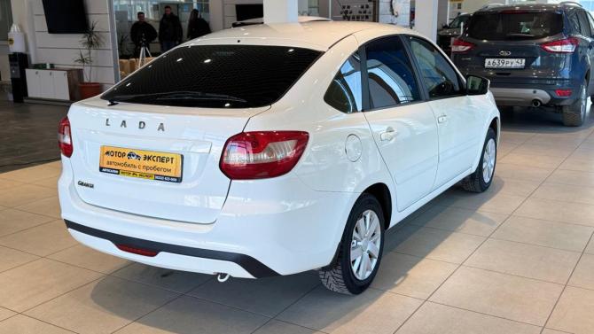 Lada (ВАЗ) Granta I Рестайлинг с пробегом 2020 года, цена 595 000 рублей, 122612 км, хэтчбек, Автокод Объявления