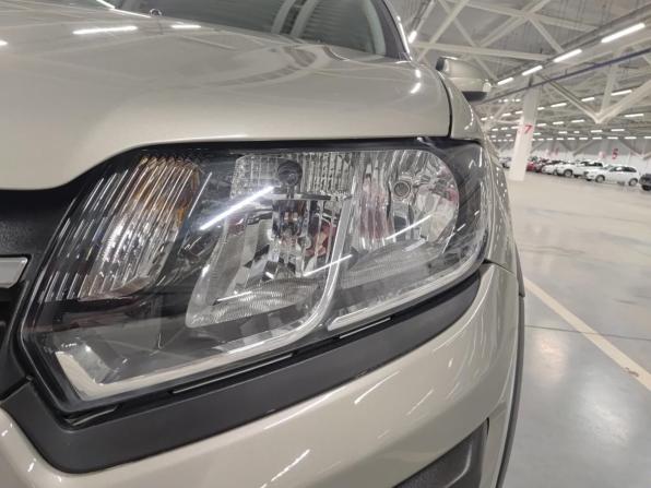 Renault Sandero II с пробегом 2016 года, цена 910 000 рублей, 96401 км, хэтчбек, Автокод Объявления