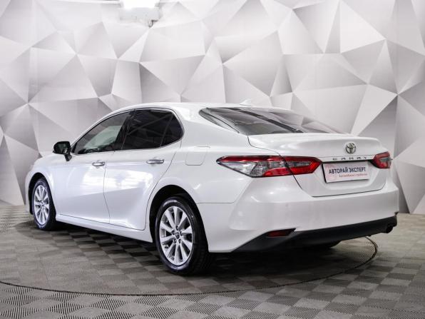 Toyota Camry VIII (XV70) с пробегом 2019 года, цена 3 045 000 рублей, 120136 км, седан, Автокод Объявления