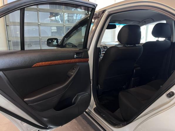 Toyota Avensis II Рестайлинг с пробегом 2008 года, цена 680 000 рублей, 392679 км, седан, Автокод Объявления