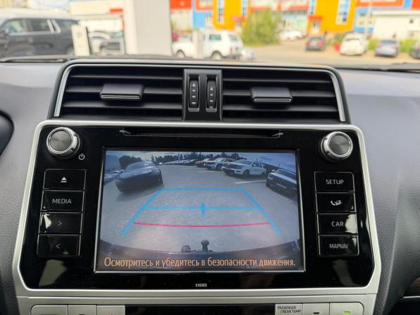 Toyota Land Cruiser Prado 150 Series Рестайлинг 2 с пробегом 2018 года, цена 4 100 000 рублей, 241379 км, внедорожник, Автокод Объявления