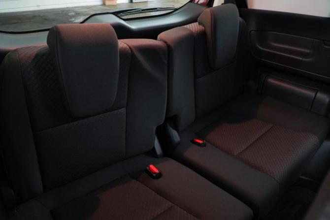 Honda Freed II Рестайлинг с пробегом 2023 года, цена 2 250 055 рублей, 3733 км, компактвэн, Автокод Объявления
