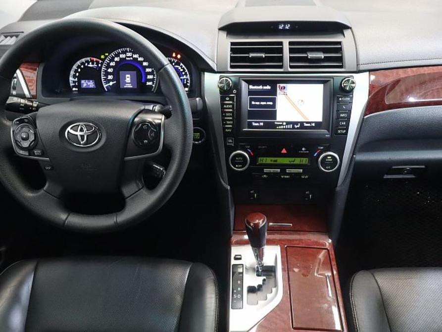 Toyota Camry VII (XV50) Калуга  - изображение 9