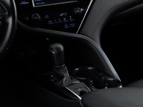 Toyota Camry VIII (XV70) с пробегом 2019 года, цена 2 247 077 рублей, 188641 км, седан, Автокод Объявления