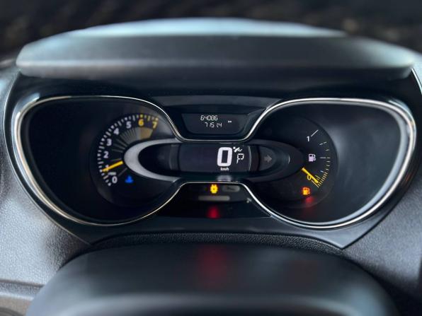 Renault Kaptur I с пробегом 2016 года, цена 1 590 000 рублей, 64100 км, внедорожник, Автокод Объявления